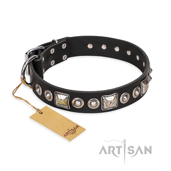 Genuine leather dog collar made of top rate material with rust-proof traditional buckle