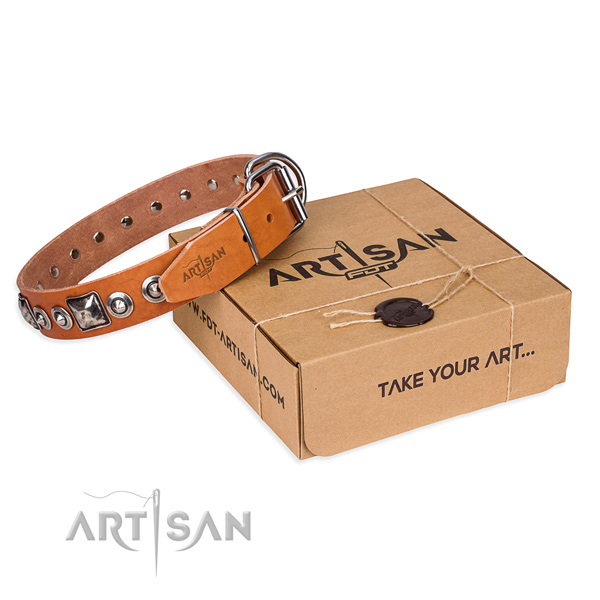 Leather dog collar made of top notch material with reliable buckle